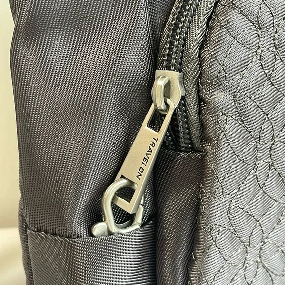 Travelon Anti-Theft Crossbody - Picture 5 of 16
